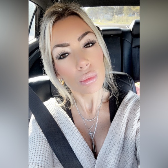 🧜♀️HOST SUPPORT🧜♀️ RECEIVE SOMETHING FABULOUS FROM ME BEYOND BLESSED 🧜♀️🌊 - Picture 10 of 10